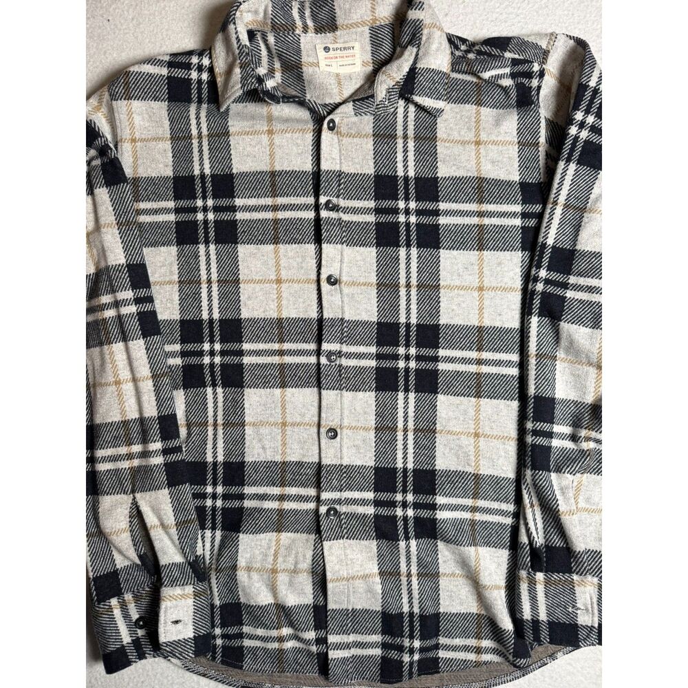 Sperry Flannel Size Large White gray plaid Button up